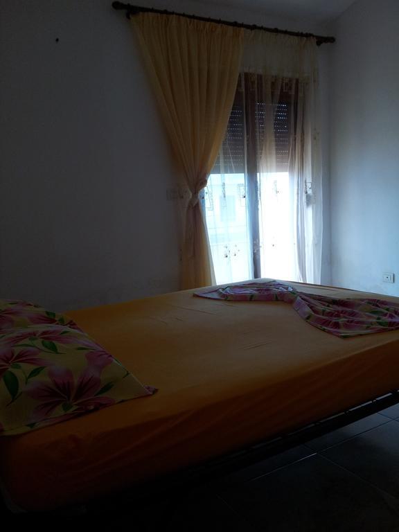 Velaj Apartments Orikumi Pokoj fotografie